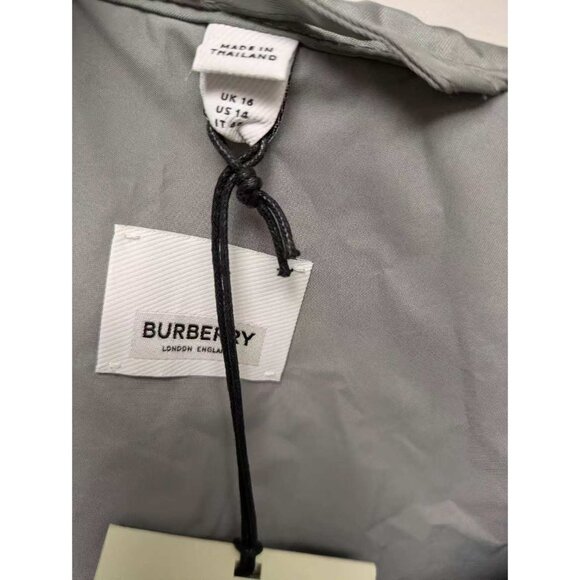 Burberry women’s Knighton Logo Patch Hooded Raincoat Cloud Grey US14 8061390 - Picture 4 of 7